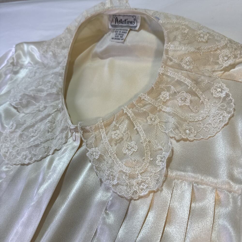 Y2K Ivory Satin Lace Blouse Womens 14 Romantic Coquette Pearl Buttons READ - Picture 4 of 10